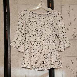 GAP Cream and Black Ruffled Peplum Top
